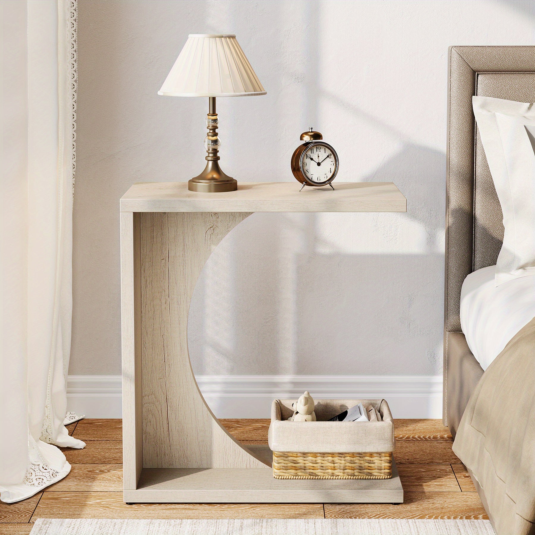 Beige C-Shaped Side Table for The Couch, Compact Nightstand for The Sofa, Wooden Bedside Table Suitable for a Living Room Or Bedroom, Ideal for a Laptop Workspace ()